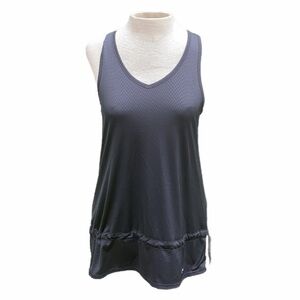 Under Armour semi fitted tank top black medium